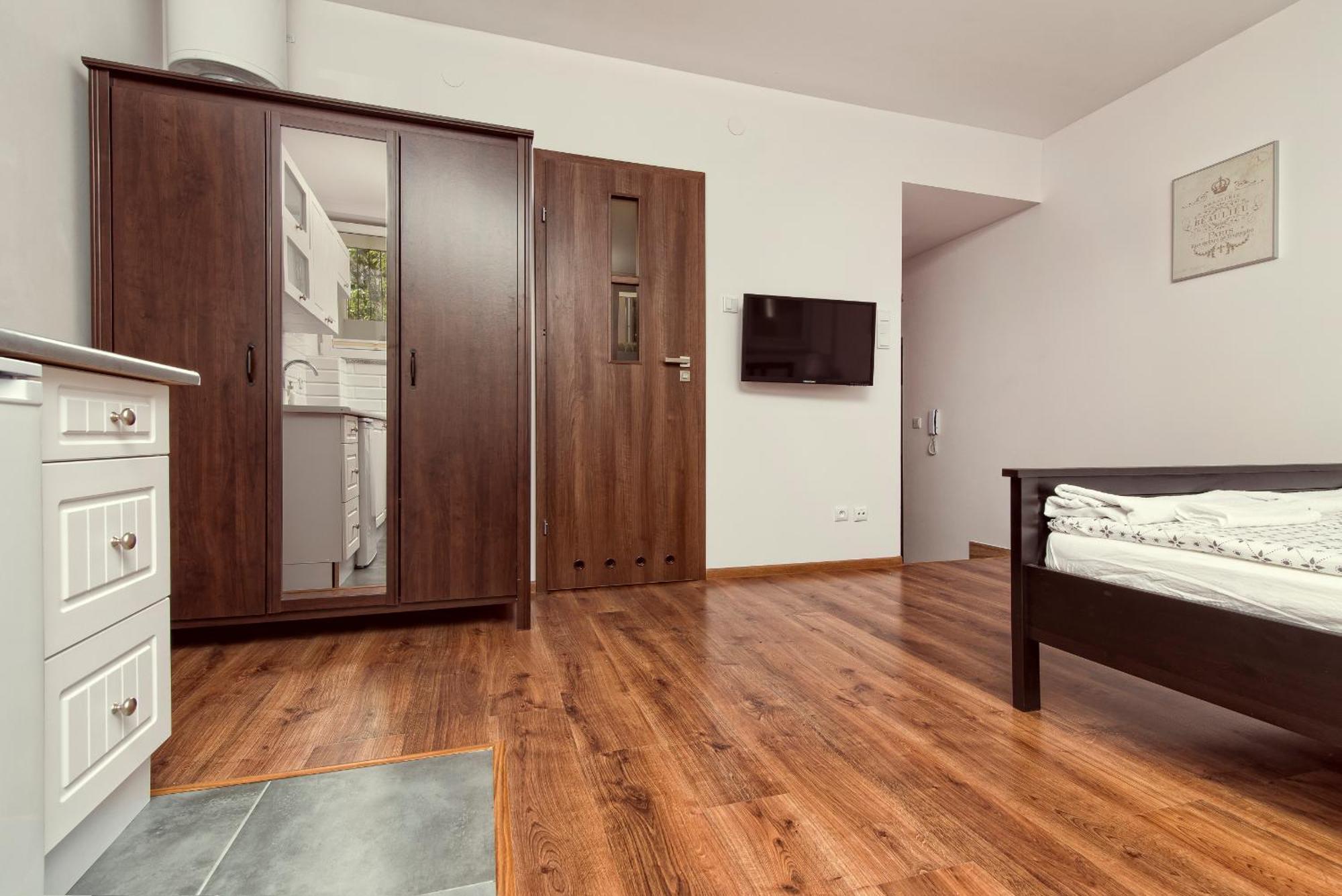 Apartamenty Naleczowskie エクステリア 写真